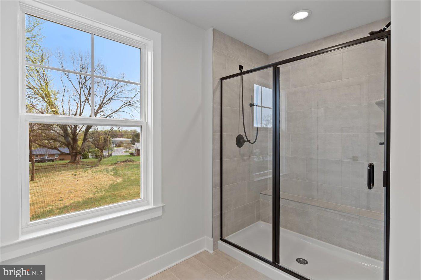 575 SOLGROVE RD, WARRENTON, Virginia 20186, 4 Bedrooms Bedrooms, ,4 BathroomsBathrooms,Residential,For sale,575 SOLGROVE RD,VAFQ2019400 MLS # VAFQ2019400