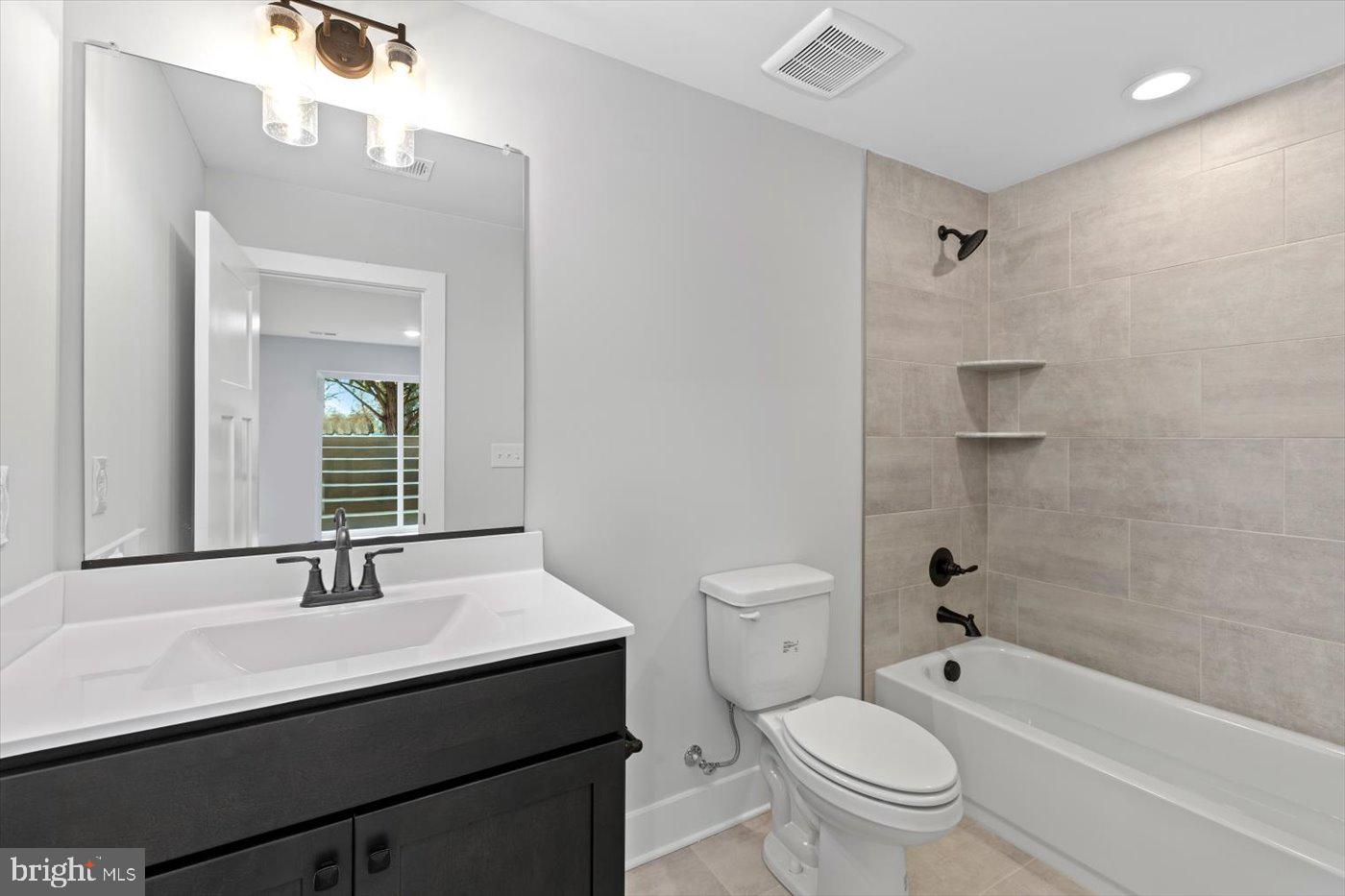 575 SOLGROVE RD, WARRENTON, Virginia 20186, 4 Bedrooms Bedrooms, ,4 BathroomsBathrooms,Residential,For sale,575 SOLGROVE RD,VAFQ2019400 MLS # VAFQ2019400