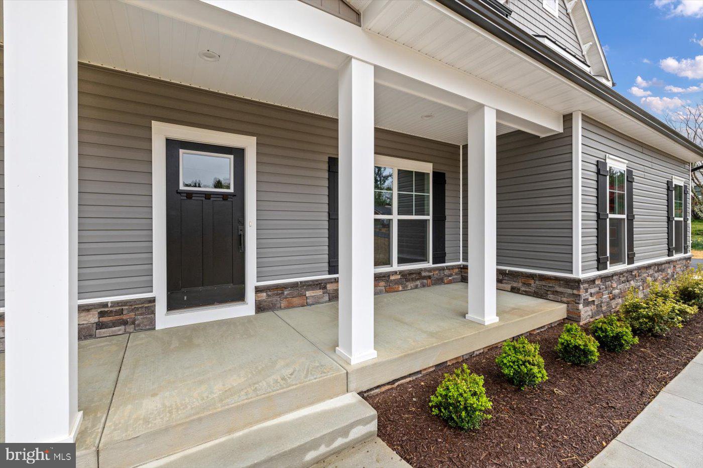 575 SOLGROVE RD, WARRENTON, Virginia 20186, 4 Bedrooms Bedrooms, ,4 BathroomsBathrooms,Residential,For sale,575 SOLGROVE RD,VAFQ2019400 MLS # VAFQ2019400
