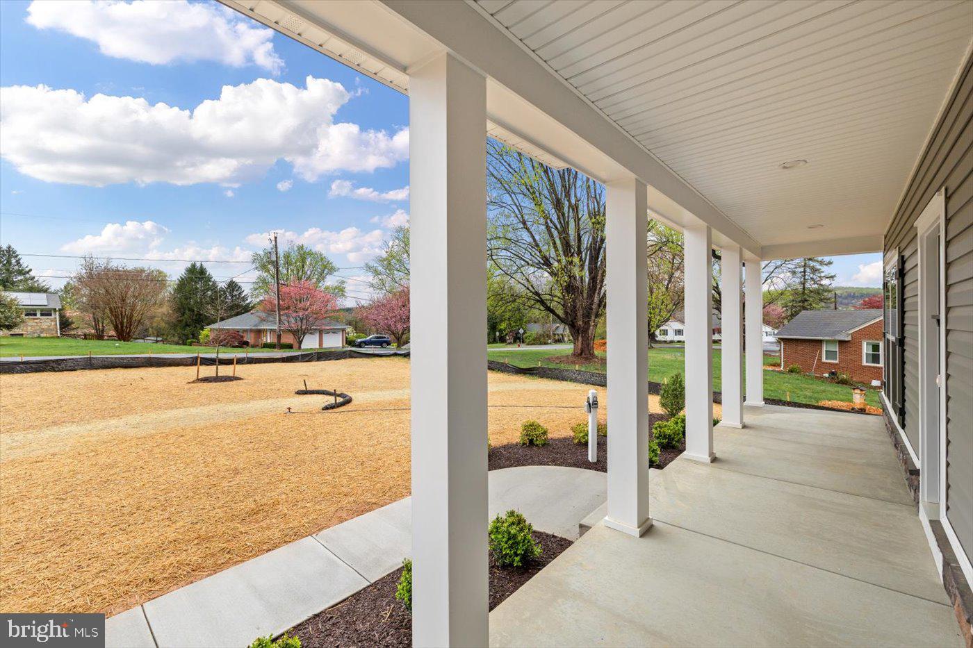 575 SOLGROVE RD, WARRENTON, Virginia 20186, 4 Bedrooms Bedrooms, ,4 BathroomsBathrooms,Residential,For sale,575 SOLGROVE RD,VAFQ2019400 MLS # VAFQ2019400