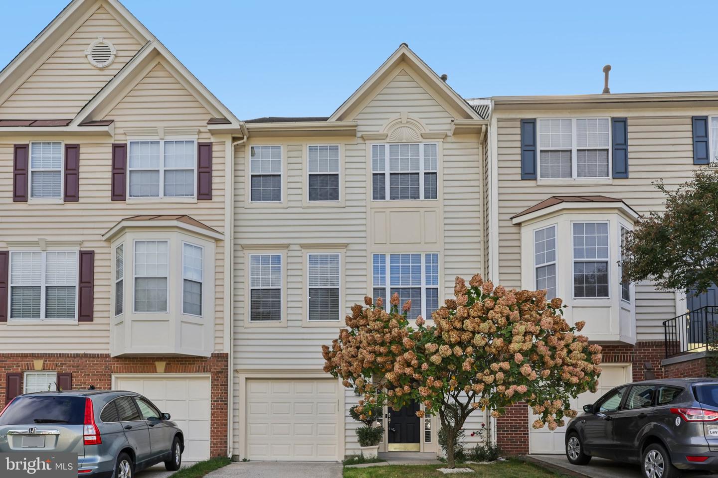 43183 GLENELDER TER, ASHBURN, Virginia 20147, 4 Bedrooms Bedrooms, ,2 BathroomsBathrooms,Residential,For sale,43183 GLENELDER TER,VALO2109040 MLS # VALO2109040
