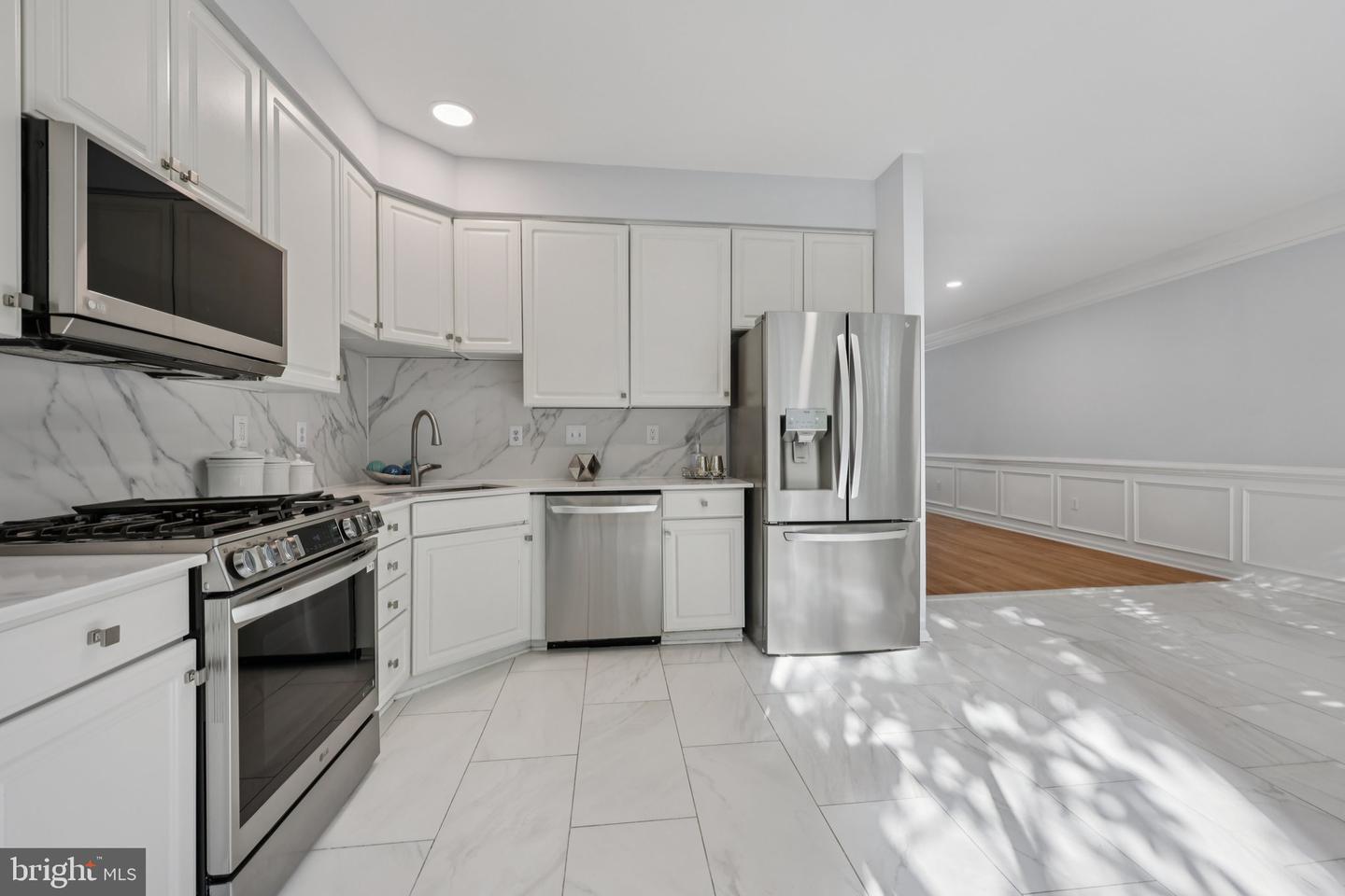 43183 GLENELDER TER, ASHBURN, Virginia 20147, 4 Bedrooms Bedrooms, ,2 BathroomsBathrooms,Residential,For sale,43183 GLENELDER TER,VALO2109040 MLS # VALO2109040