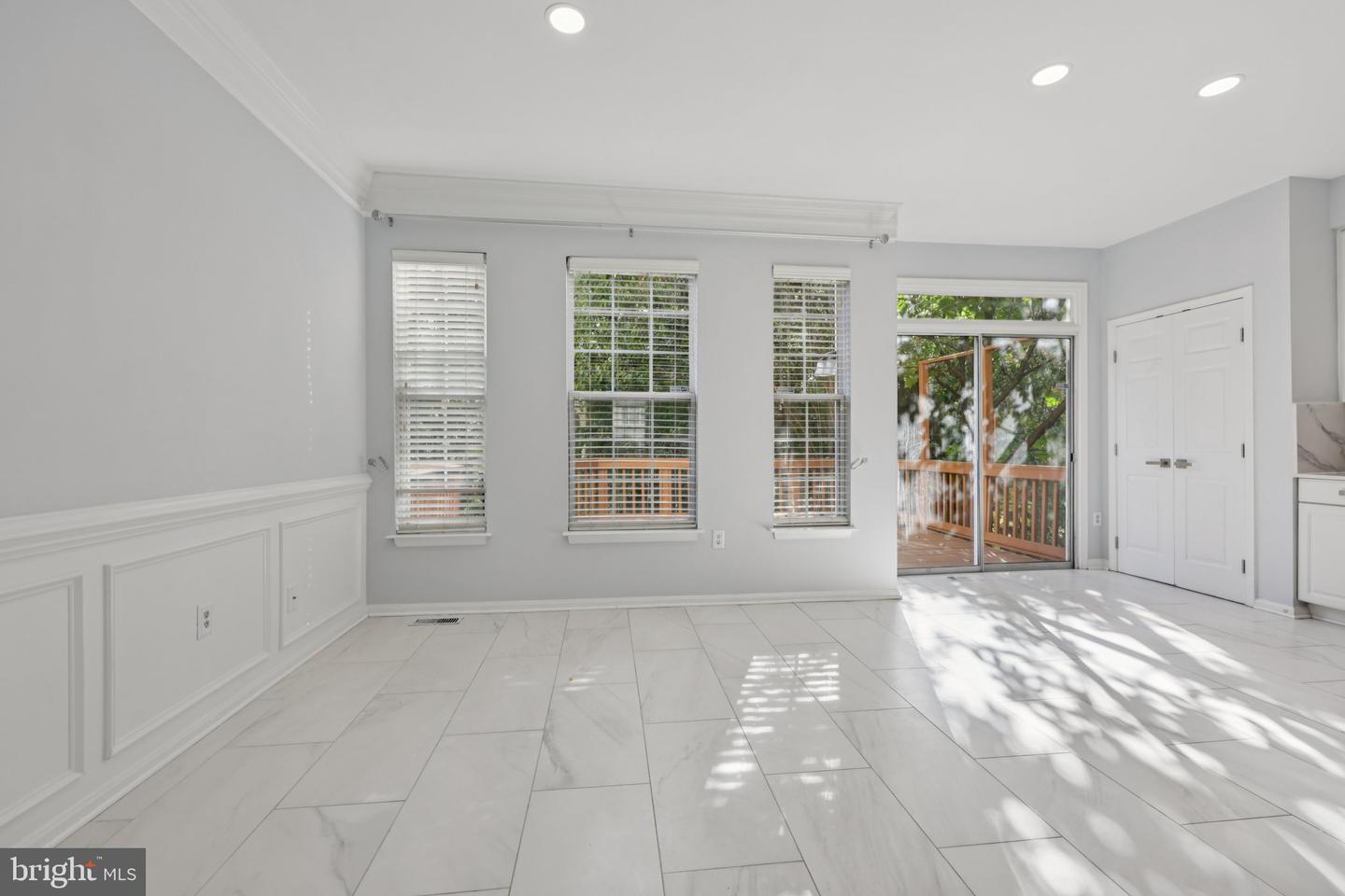 43183 GLENELDER TER, ASHBURN, Virginia 20147, 4 Bedrooms Bedrooms, ,2 BathroomsBathrooms,Residential,For sale,43183 GLENELDER TER,VALO2109040 MLS # VALO2109040