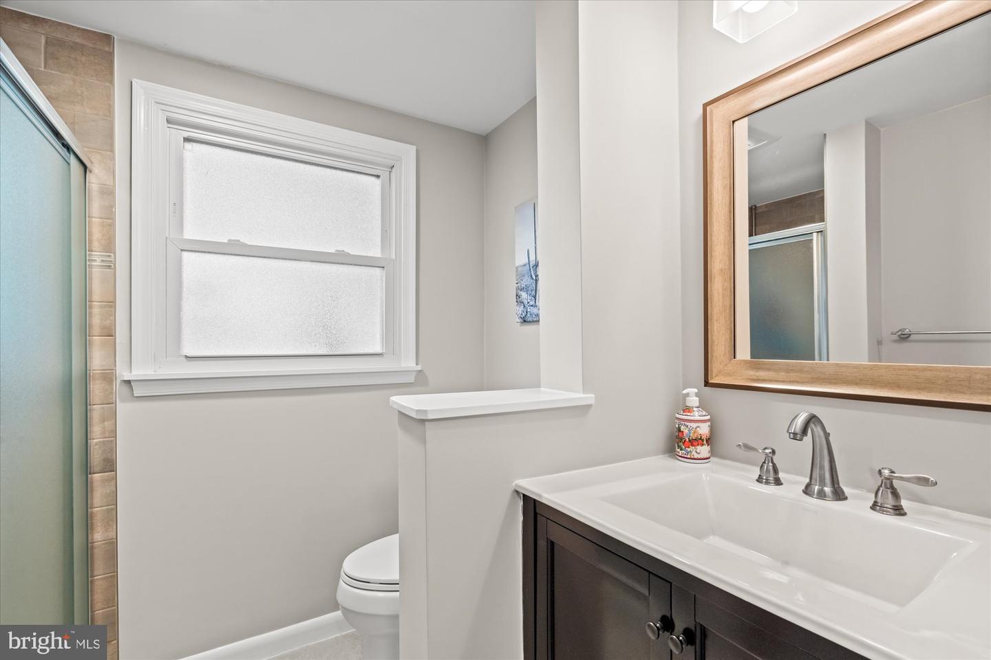2000 VOLLEY CT, ALEXANDRIA, Virginia 22308, 4 Bedrooms Bedrooms, ,2 BathroomsBathrooms,Residential,For sale,2000 VOLLEY CT,VAFX2274770 MLS # VAFX2274770
