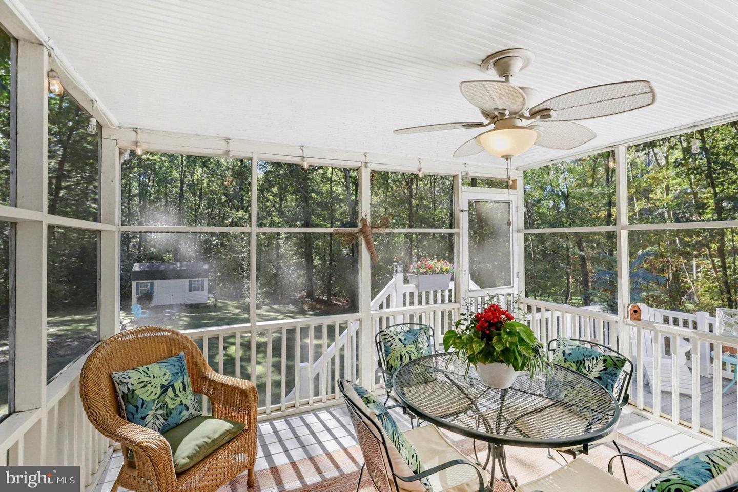 515 WALNUT DR, FREDERICKSBURG, Virginia 22405, 4 Bedrooms Bedrooms, ,3 BathroomsBathrooms,Residential,For sale,515 WALNUT DR,VAST2043550 MLS # VAST2043550