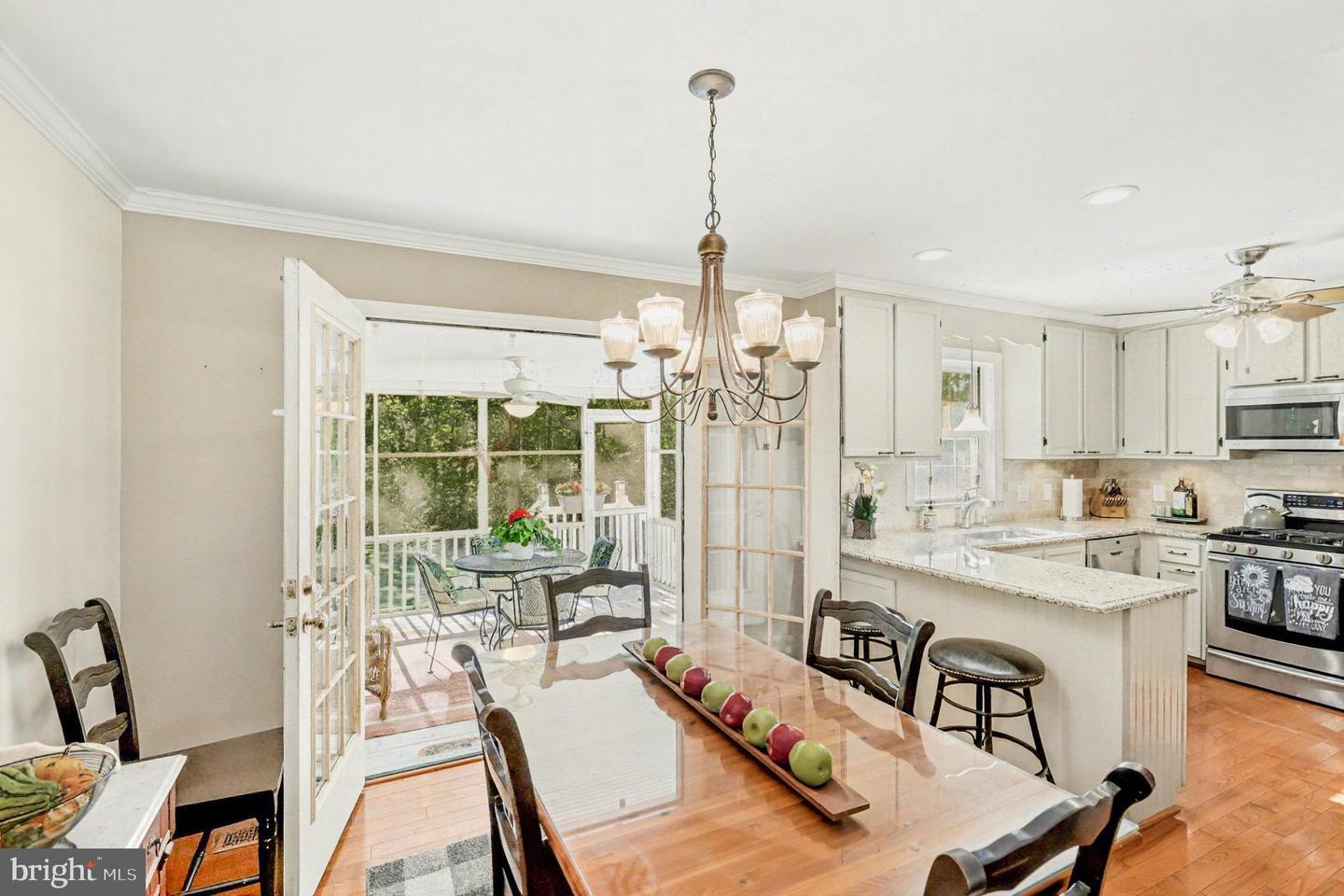 515 WALNUT DR, FREDERICKSBURG, Virginia 22405, 4 Bedrooms Bedrooms, ,3 BathroomsBathrooms,Residential,For sale,515 WALNUT DR,VAST2043550 MLS # VAST2043550