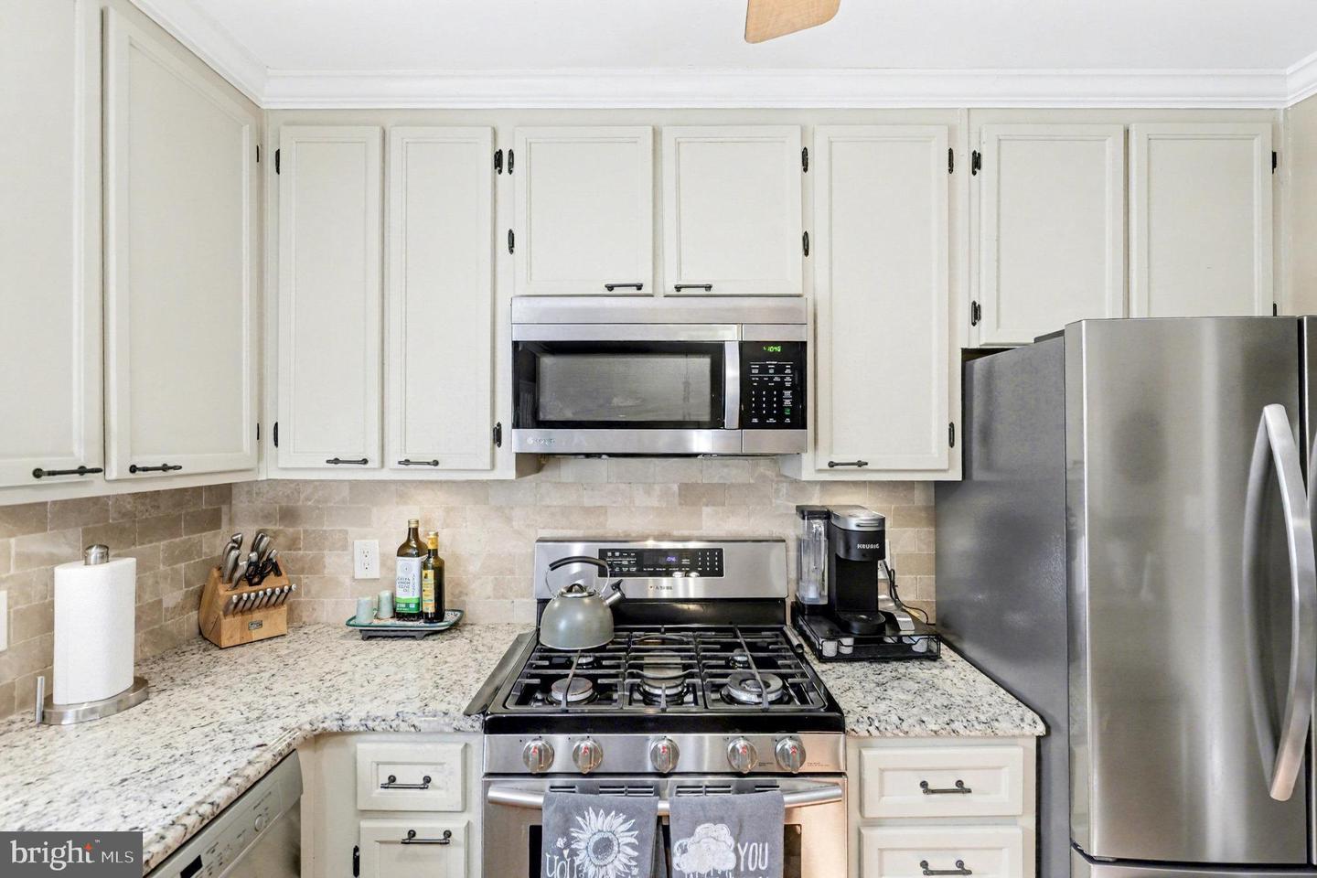 515 WALNUT DR, FREDERICKSBURG, Virginia 22405, 4 Bedrooms Bedrooms, ,3 BathroomsBathrooms,Residential,For sale,515 WALNUT DR,VAST2043550 MLS # VAST2043550