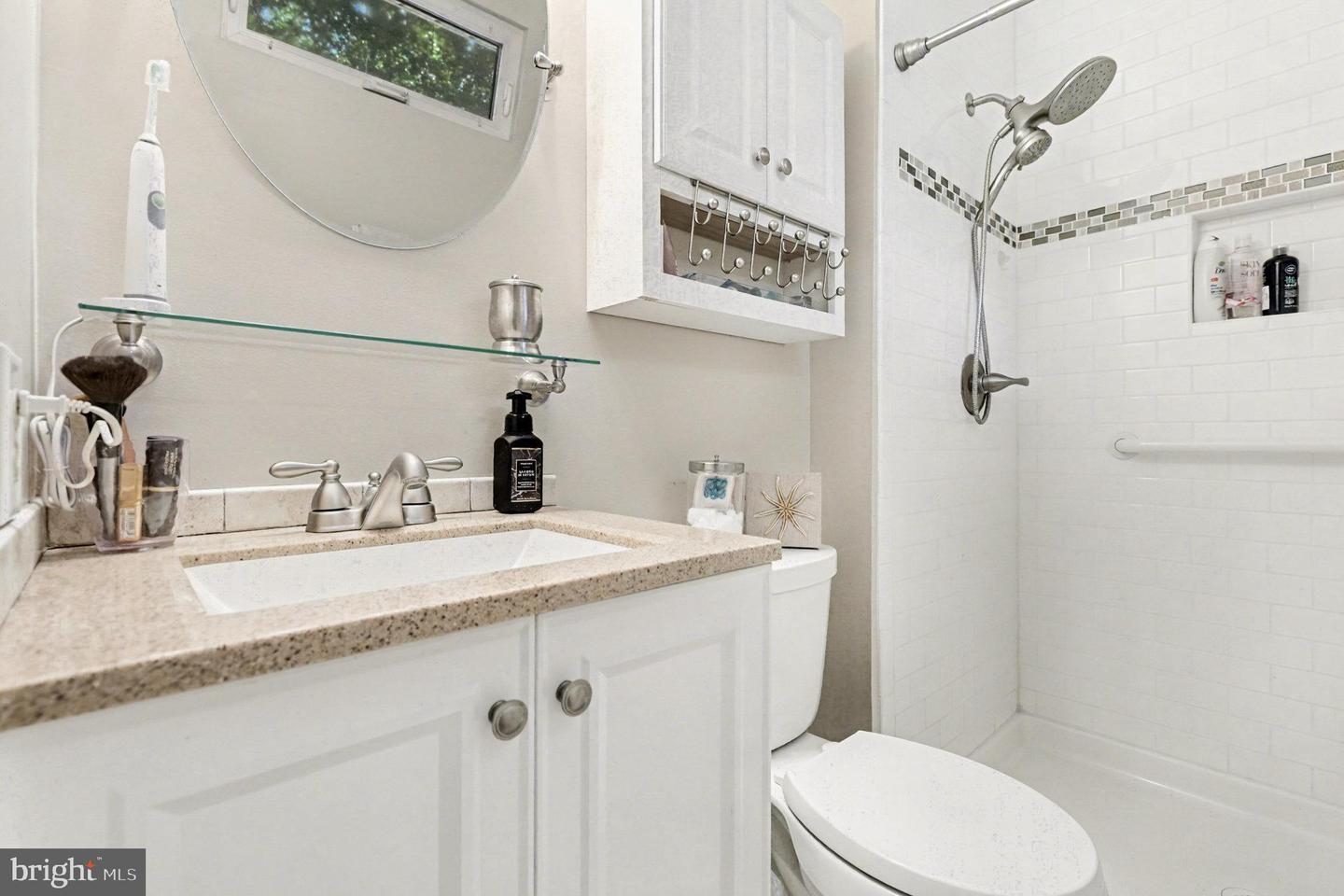 515 WALNUT DR, FREDERICKSBURG, Virginia 22405, 4 Bedrooms Bedrooms, ,3 BathroomsBathrooms,Residential,For sale,515 WALNUT DR,VAST2043550 MLS # VAST2043550