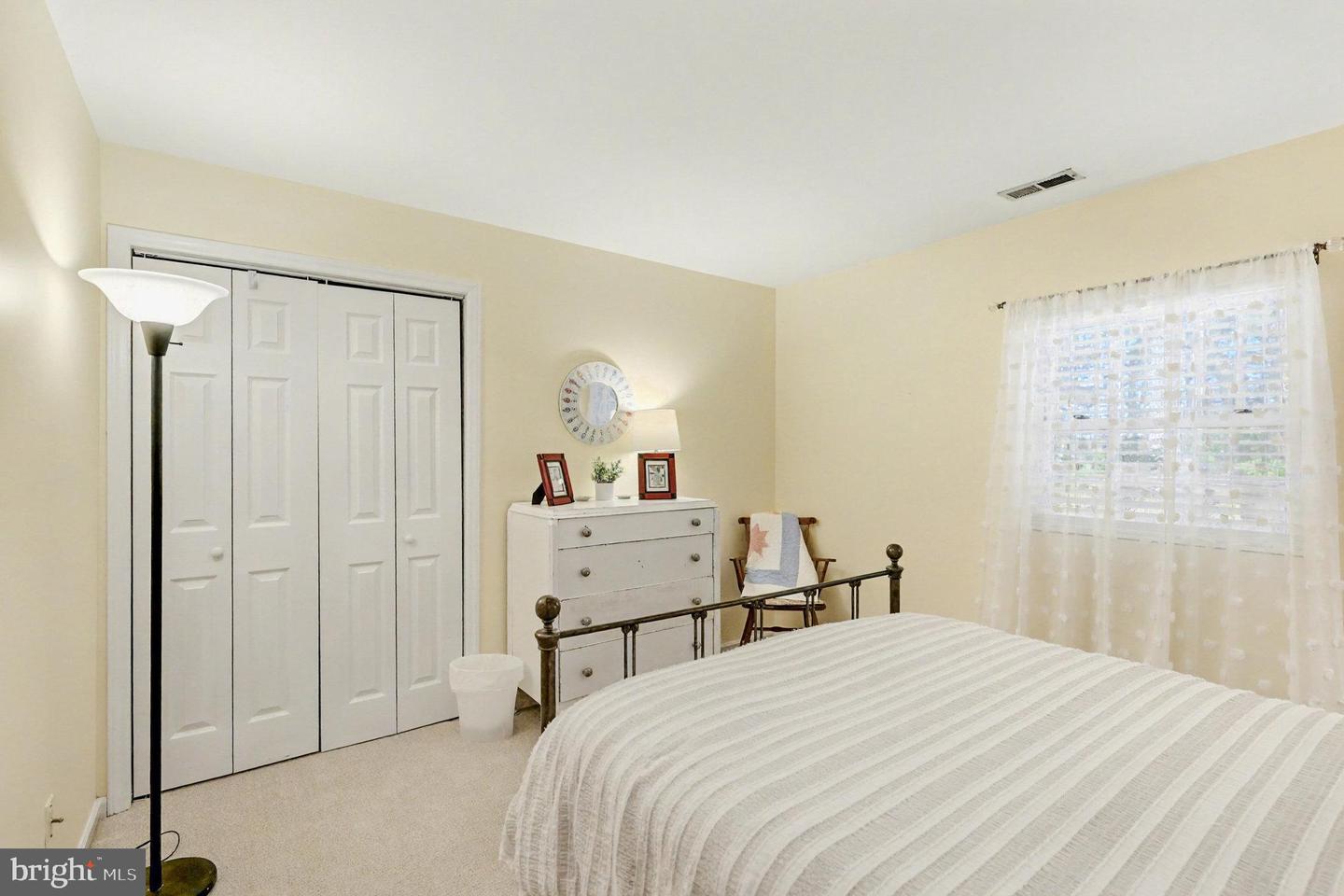515 WALNUT DR, FREDERICKSBURG, Virginia 22405, 4 Bedrooms Bedrooms, ,3 BathroomsBathrooms,Residential,For sale,515 WALNUT DR,VAST2043550 MLS # VAST2043550