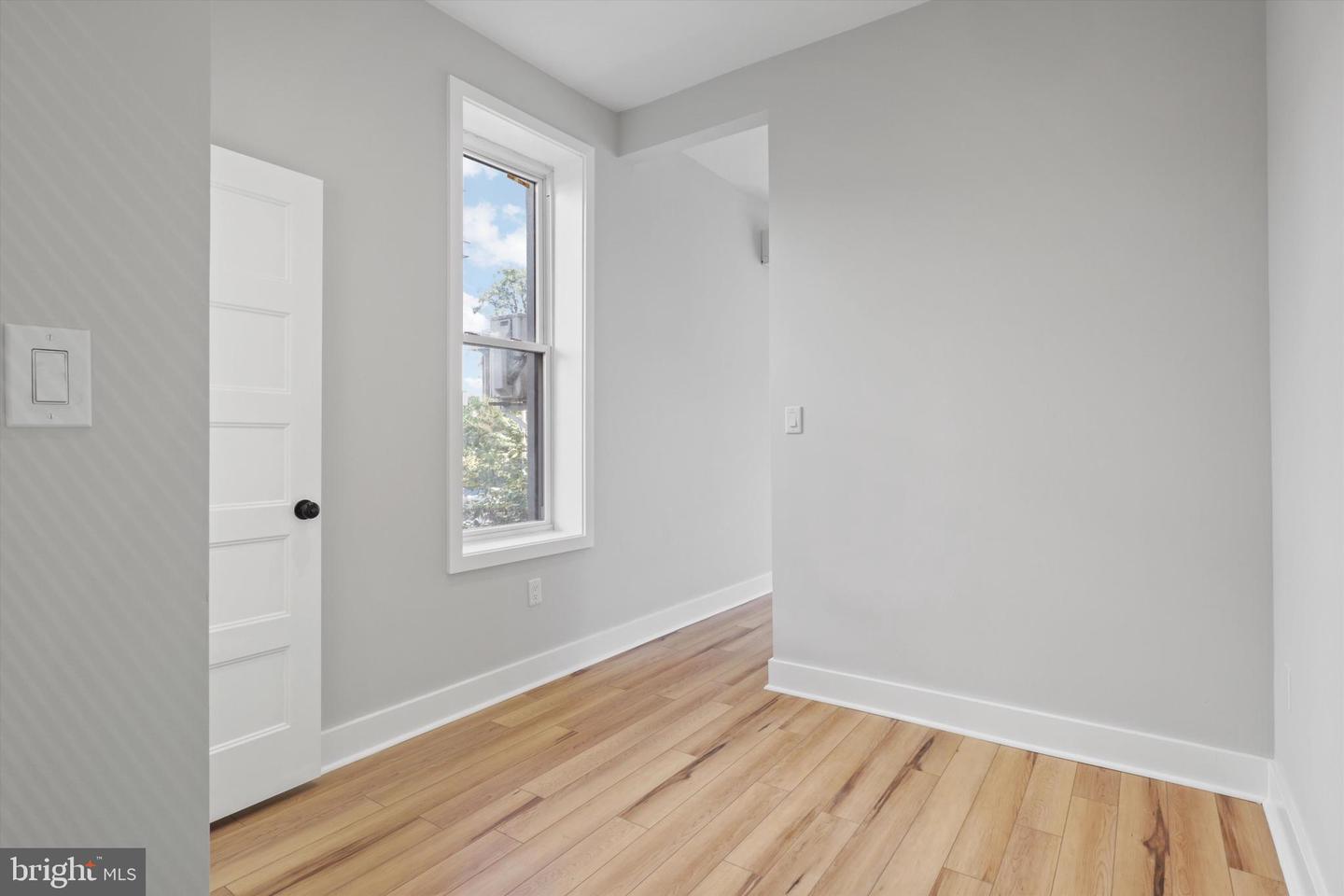 3504 13TH ST NW #12, WASHINGTON, District Of Columbia 20010, 1 Bedroom Bedrooms, ,1 BathroomBathrooms,Residential,For sale,3504 13TH ST NW #12,DCDC2227456 MLS # DCDC2227456