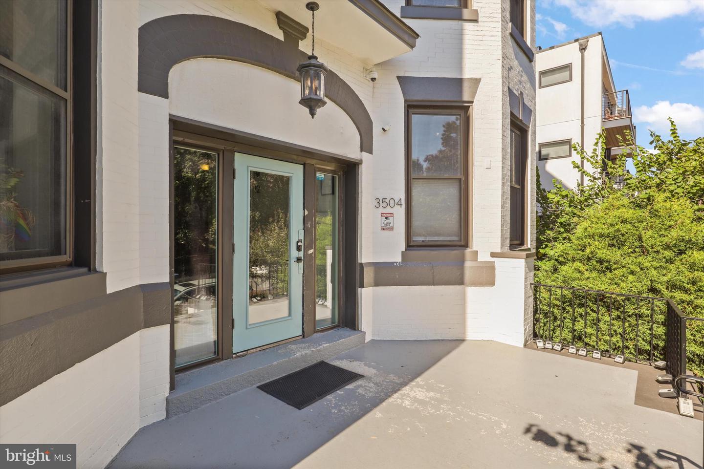 3504 13TH ST NW #12, WASHINGTON, District Of Columbia 20010, 1 Bedroom Bedrooms, ,1 BathroomBathrooms,Residential,For sale,3504 13TH ST NW #12,DCDC2227456 MLS # DCDC2227456