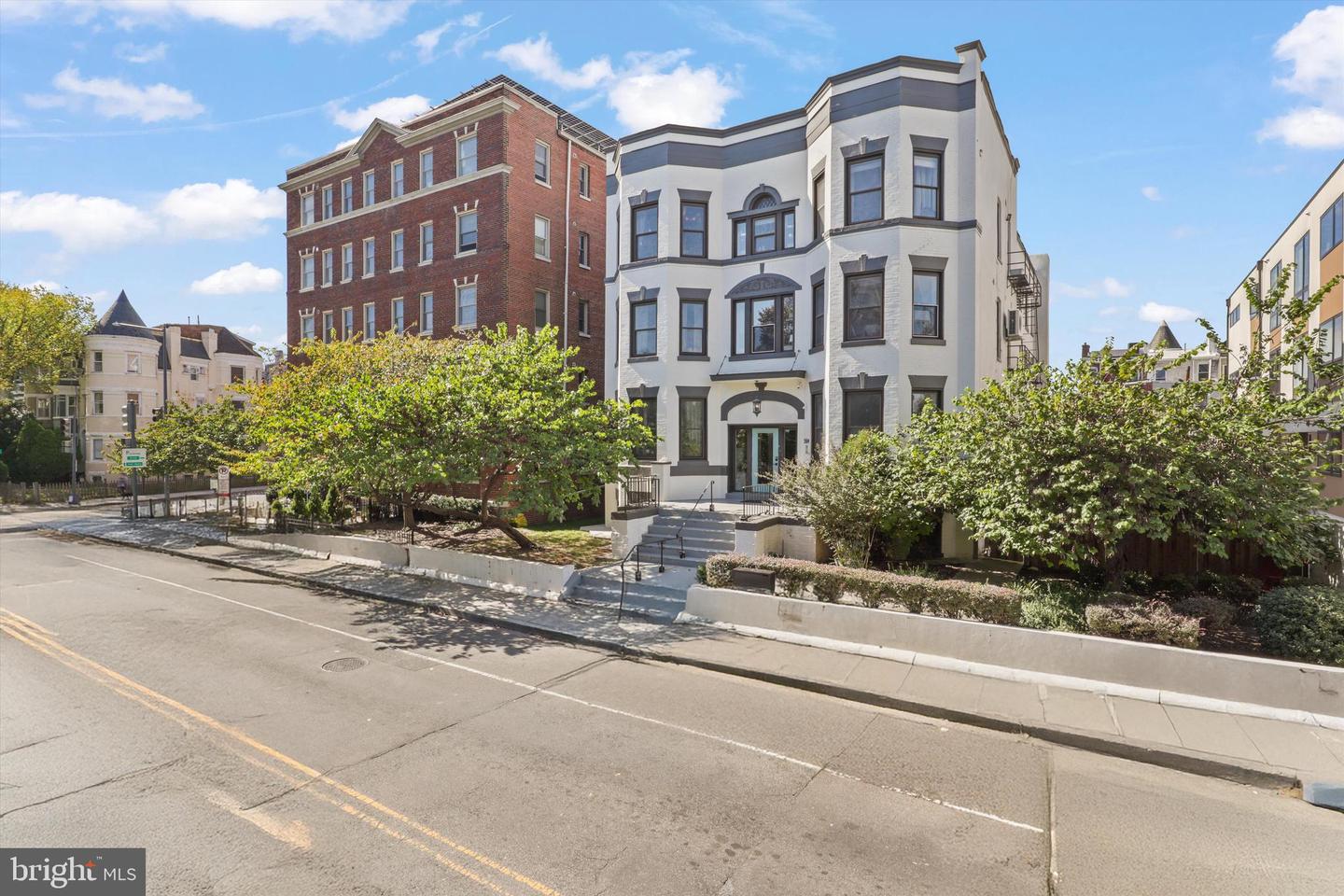 3504 13TH ST NW #12, WASHINGTON, District Of Columbia 20010, 1 Bedroom Bedrooms, ,1 BathroomBathrooms,Residential,For sale,3504 13TH ST NW #12,DCDC2227456 MLS # DCDC2227456