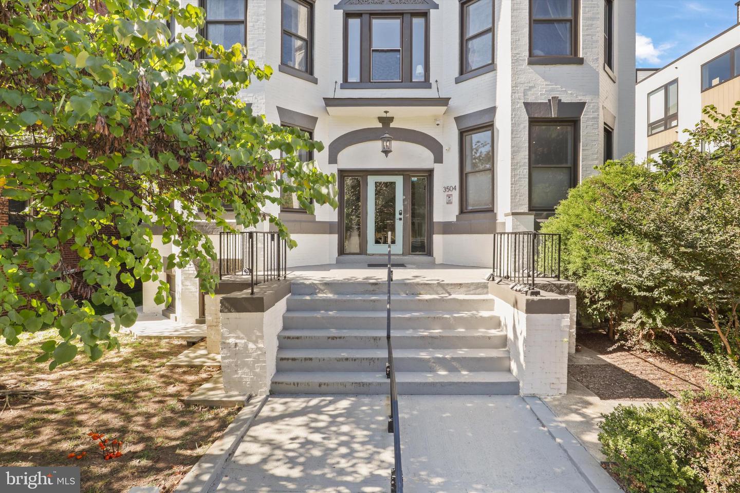 3504 13TH ST NW #12, WASHINGTON, District Of Columbia 20010, 1 Bedroom Bedrooms, ,1 BathroomBathrooms,Residential,For sale,3504 13TH ST NW #12,DCDC2227456 MLS # DCDC2227456