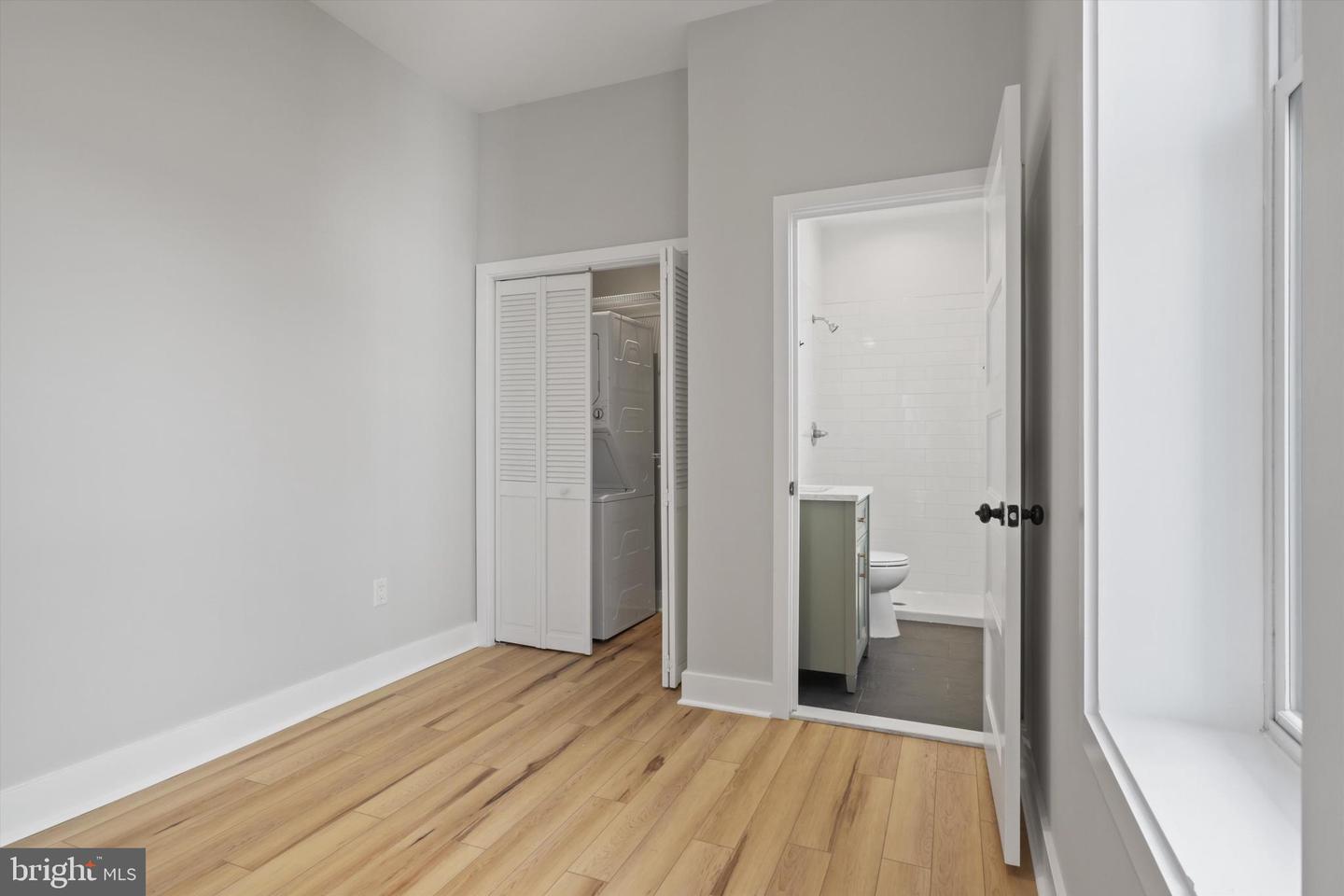3504 13TH ST NW #12, WASHINGTON, District Of Columbia 20010, 1 Bedroom Bedrooms, ,1 BathroomBathrooms,Residential,For sale,3504 13TH ST NW #12,DCDC2227456 MLS # DCDC2227456