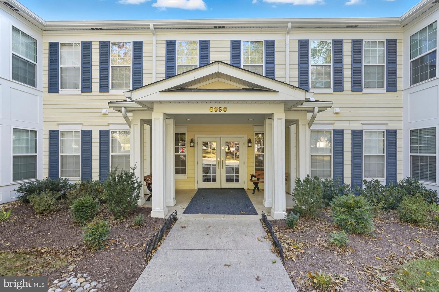 6696 CLUB HOUSE LN #104, WARRENTON, Virginia 20187, 3 Bedrooms Bedrooms, ,2 BathroomsBathrooms,Residential,For sale,6696 CLUB HOUSE LN #104,VAFQ2019410 MLS # VAFQ2019410