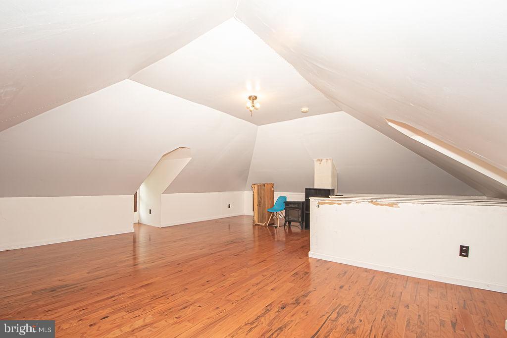 214 LEE ST, FRONT ROYAL, Virginia 22630, 4 Bedrooms Bedrooms, ,1 BathroomBathrooms,Residential,For sale,214 LEE ST,VAWR2012574 MLS # VAWR2012574