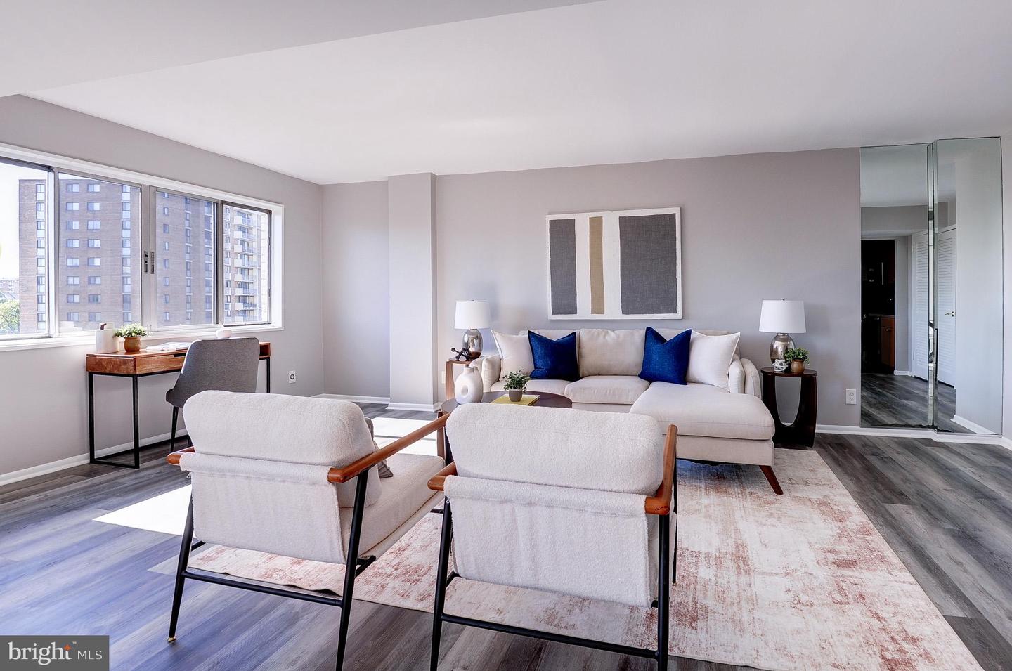 5340 HOLMES RUN PKWY #901, ALEXANDRIA, Virginia 22304, 1 Bedroom Bedrooms, ,1 BathroomBathrooms,Residential,For sale,5340 HOLMES RUN PKWY #901,VAAX2050936 MLS # VAAX2050936