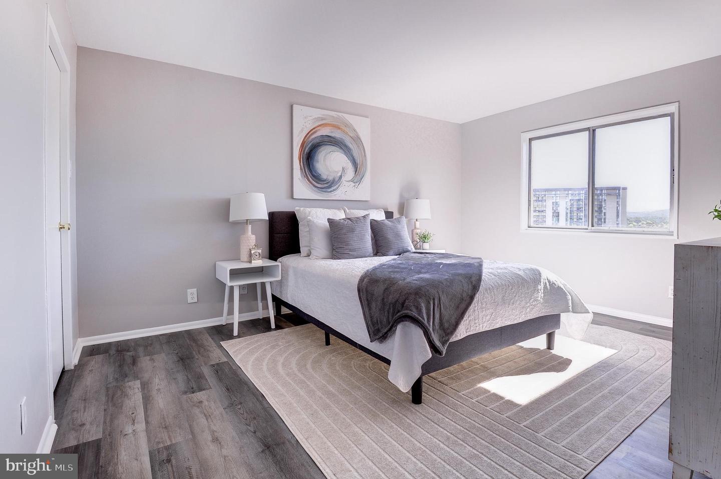 5340 HOLMES RUN PKWY #901, ALEXANDRIA, Virginia 22304, 1 Bedroom Bedrooms, ,1 BathroomBathrooms,Residential,For sale,5340 HOLMES RUN PKWY #901,VAAX2050936 MLS # VAAX2050936
