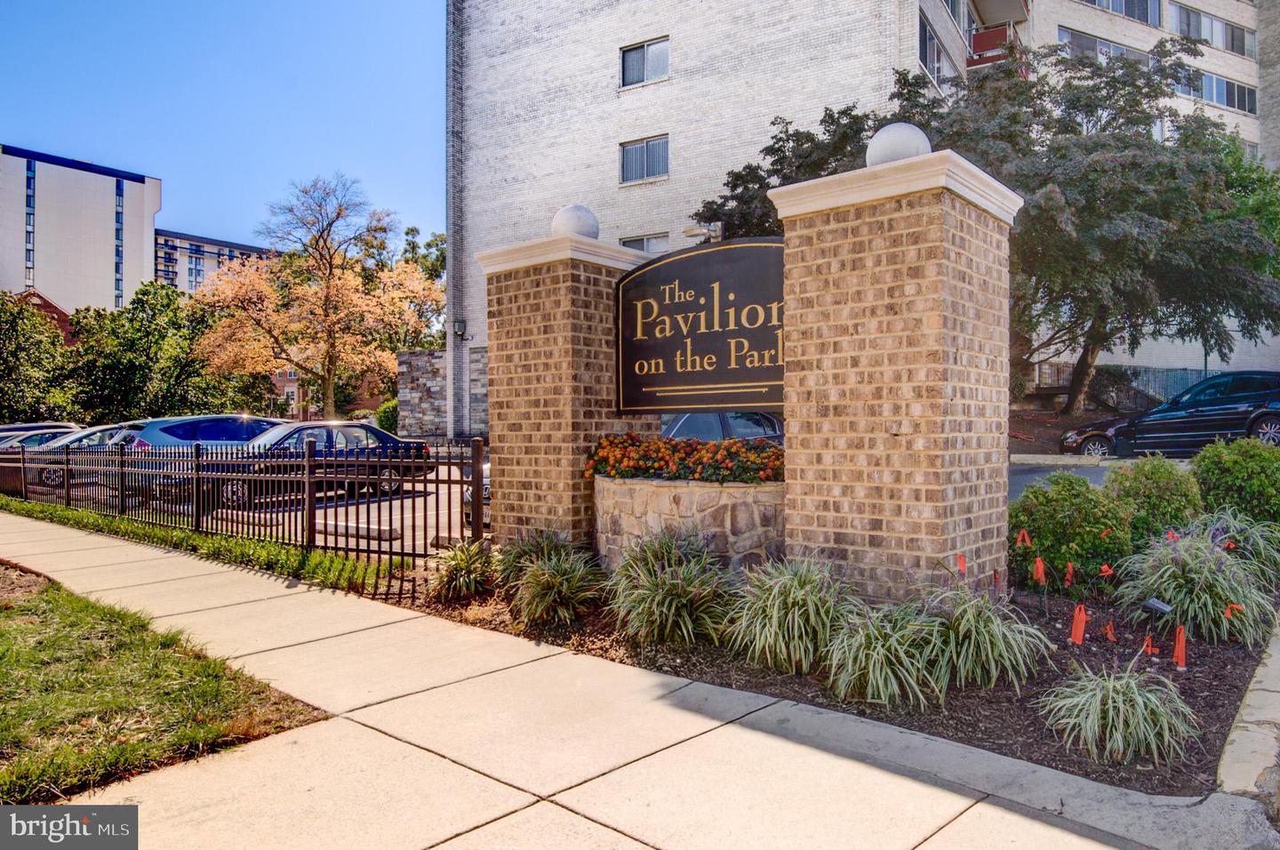 5340 HOLMES RUN PKWY #901, ALEXANDRIA, Virginia 22304, 1 Bedroom Bedrooms, ,1 BathroomBathrooms,Residential,For sale,5340 HOLMES RUN PKWY #901,VAAX2050936 MLS # VAAX2050936