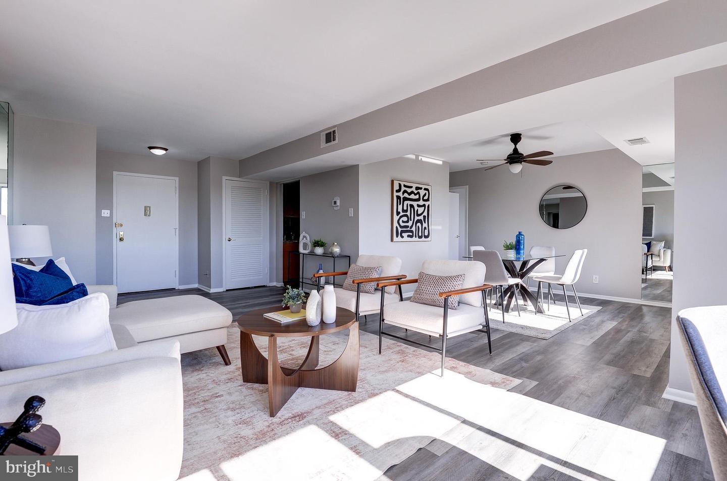 5340 HOLMES RUN PKWY #901, ALEXANDRIA, Virginia 22304, 1 Bedroom Bedrooms, ,1 BathroomBathrooms,Residential,For sale,5340 HOLMES RUN PKWY #901,VAAX2050936 MLS # VAAX2050936