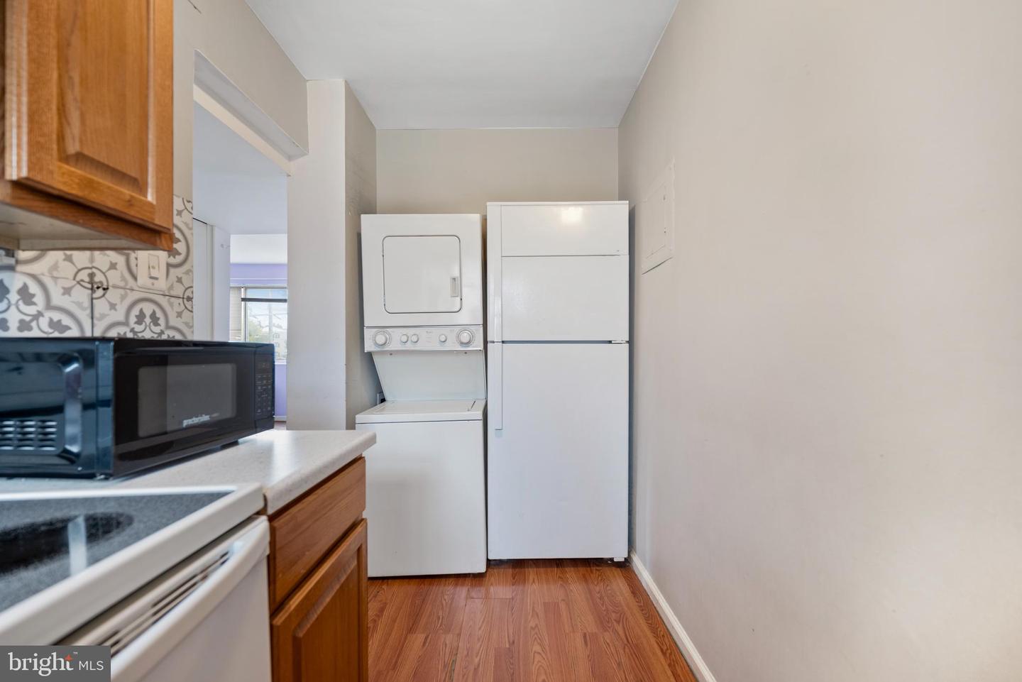 3076 PATRICK HENRY DR #202, FALLS CHURCH, Virginia 22044, 1 Bedroom Bedrooms, ,1 BathroomBathrooms,Residential,For sale,3076 PATRICK HENRY DR #202,VAFX2274948 MLS # VAFX2274948