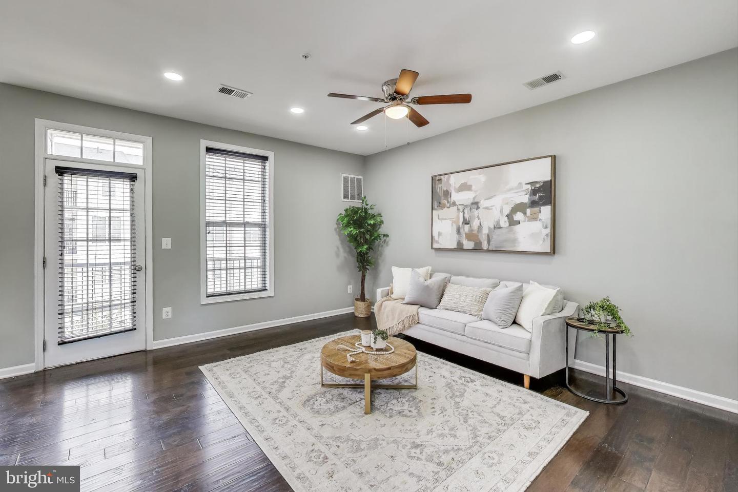 23516 HOPEWELL MANOR TER, ASHBURN, Virginia 20148, 3 Bedrooms Bedrooms, ,2 BathroomsBathrooms,Residential,For sale,23516 HOPEWELL MANOR TER,VALO2109118 MLS # VALO2109118