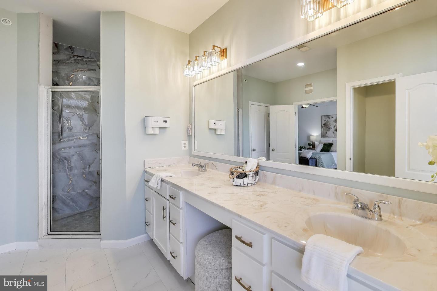 23516 HOPEWELL MANOR TER, ASHBURN, Virginia 20148, 3 Bedrooms Bedrooms, ,2 BathroomsBathrooms,Residential,For sale,23516 HOPEWELL MANOR TER,VALO2109118 MLS # VALO2109118