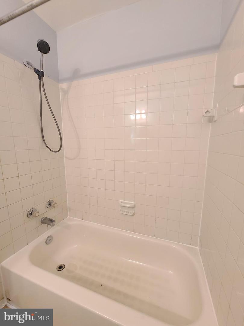 8584 LIBERIA AVE, MANASSAS, Virginia 20110, 3 Bedrooms Bedrooms, ,2 BathroomsBathrooms,Residential,For sale,8584 LIBERIA AVE,VAMN2009520 MLS # VAMN2009520