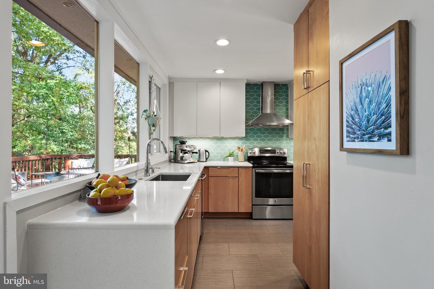 1919 MARTHAS RD, ALEXANDRIA, Virginia 22307, 4 Bedrooms Bedrooms, ,2 BathroomsBathrooms,Residential,For sale,1919 MARTHAS RD,VAFX2274966 MLS # VAFX2274966