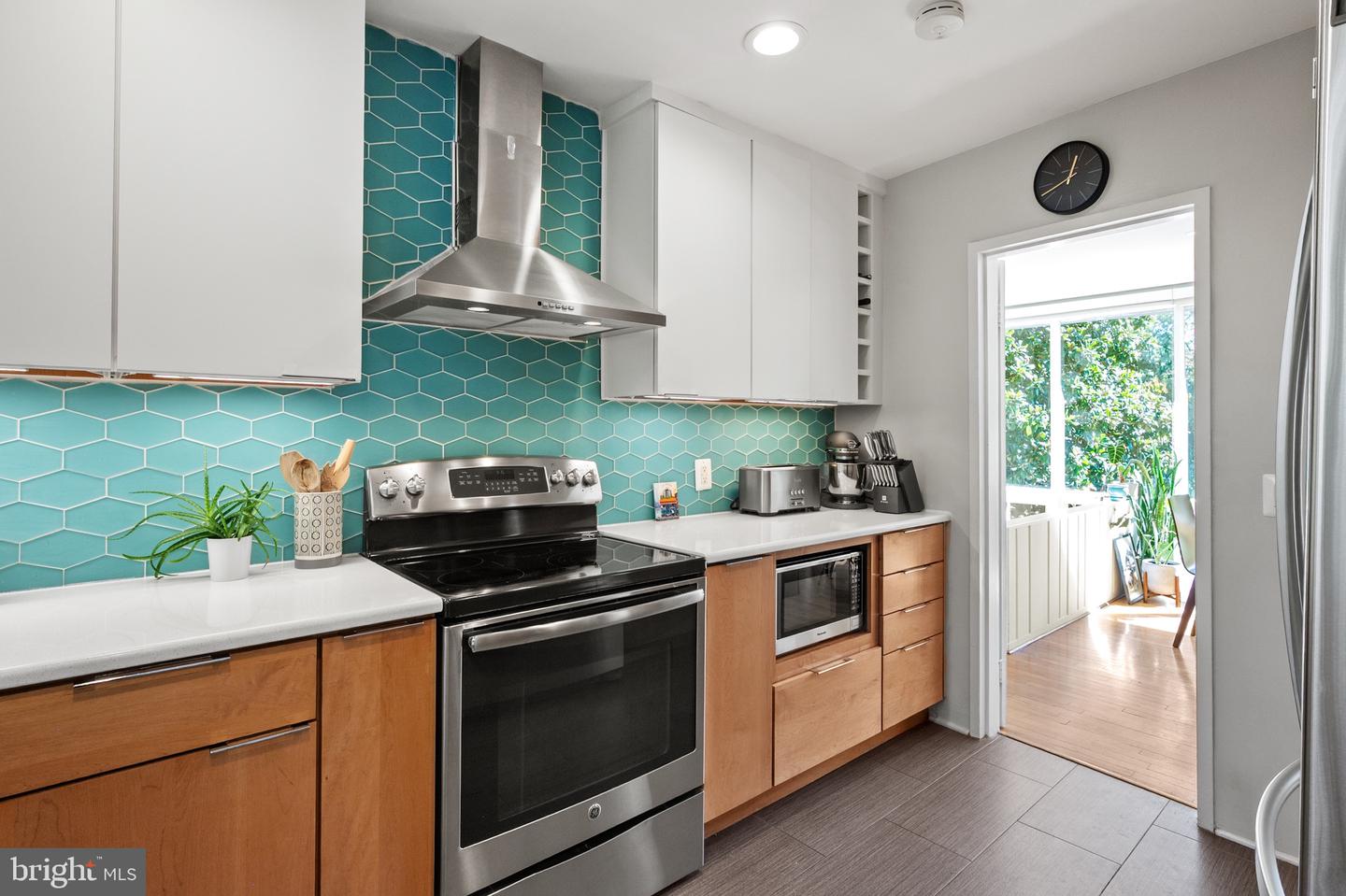 1919 MARTHAS RD, ALEXANDRIA, Virginia 22307, 4 Bedrooms Bedrooms, ,2 BathroomsBathrooms,Residential,For sale,1919 MARTHAS RD,VAFX2274966 MLS # VAFX2274966