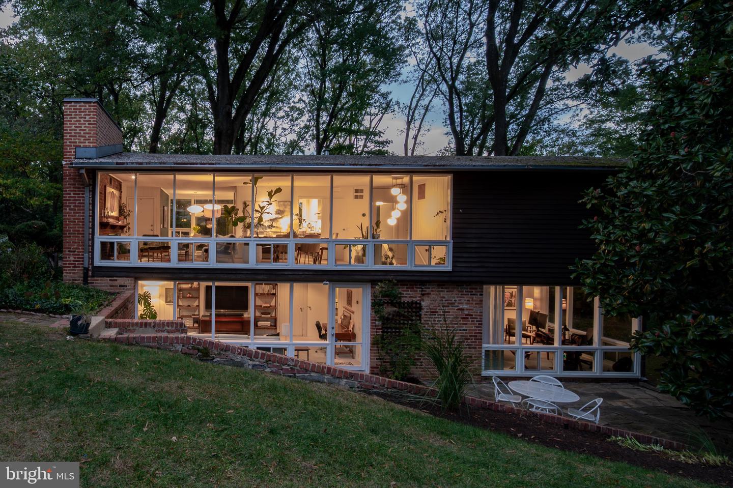 1919 MARTHAS RD, ALEXANDRIA, Virginia 22307, 4 Bedrooms Bedrooms, ,2 BathroomsBathrooms,Residential,For sale,1919 MARTHAS RD,VAFX2274966 MLS # VAFX2274966