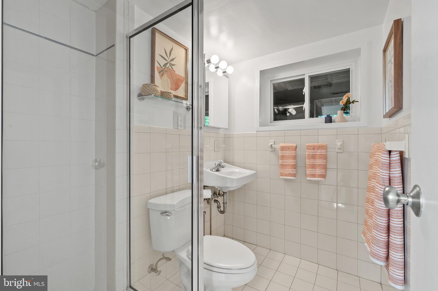 1919 MARTHAS RD, ALEXANDRIA, Virginia 22307, 4 Bedrooms Bedrooms, ,2 BathroomsBathrooms,Residential,For sale,1919 MARTHAS RD,VAFX2274966 MLS # VAFX2274966