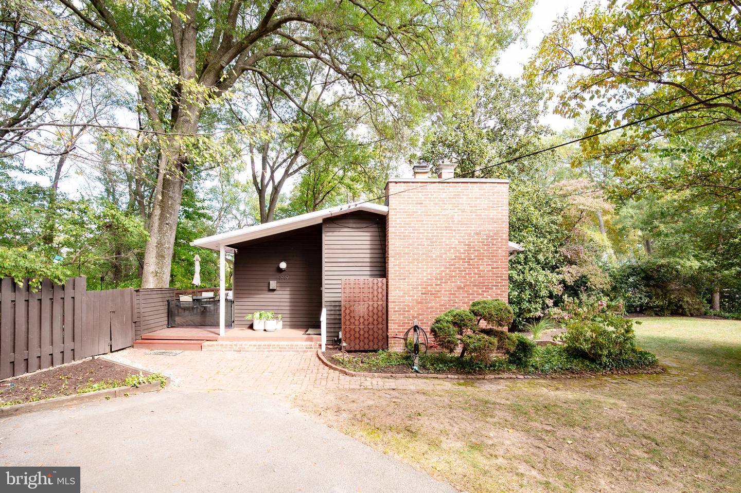1919 MARTHAS RD, ALEXANDRIA, Virginia 22307, 4 Bedrooms Bedrooms, ,2 BathroomsBathrooms,Residential,For sale,1919 MARTHAS RD,VAFX2274966 MLS # VAFX2274966