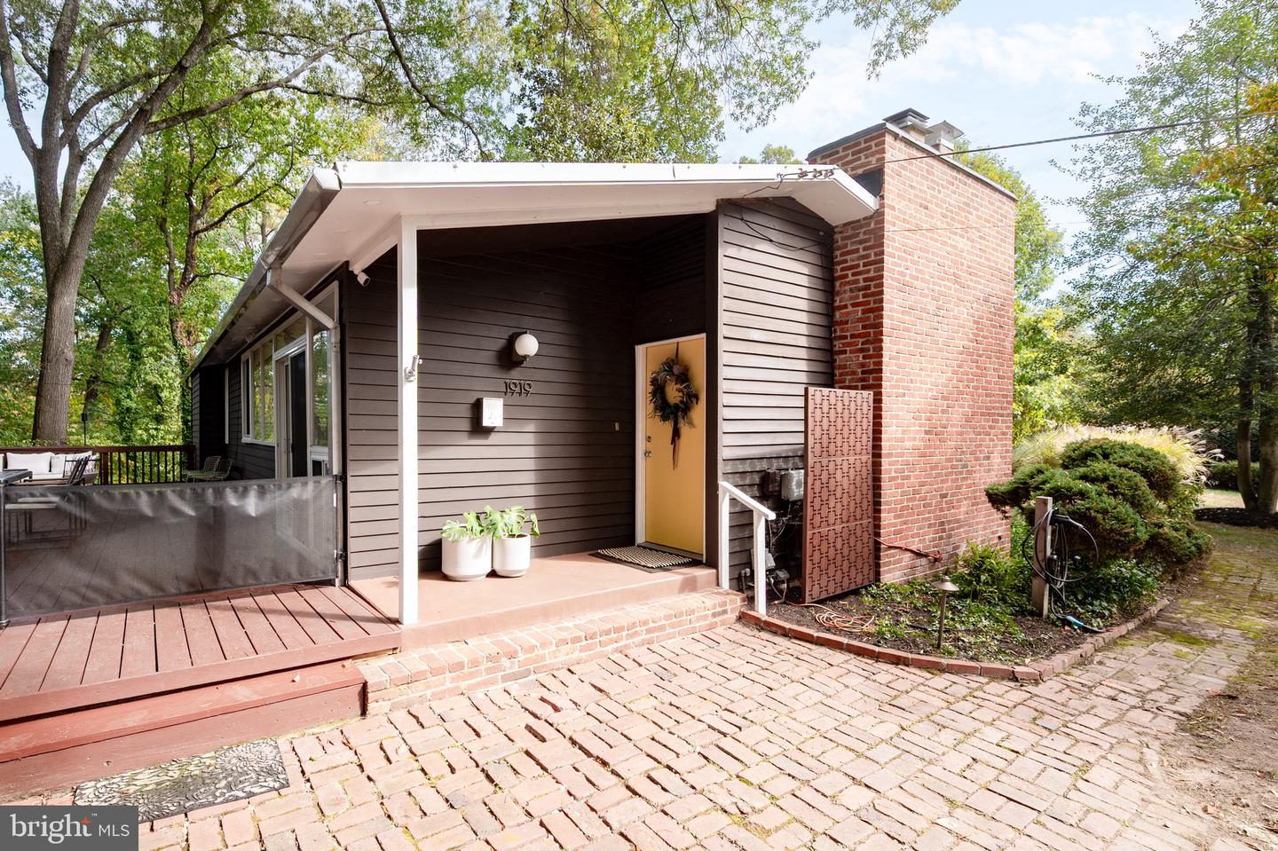 1919 MARTHAS RD, ALEXANDRIA, Virginia 22307, 4 Bedrooms Bedrooms, ,2 BathroomsBathrooms,Residential,For sale,1919 MARTHAS RD,VAFX2274966 MLS # VAFX2274966