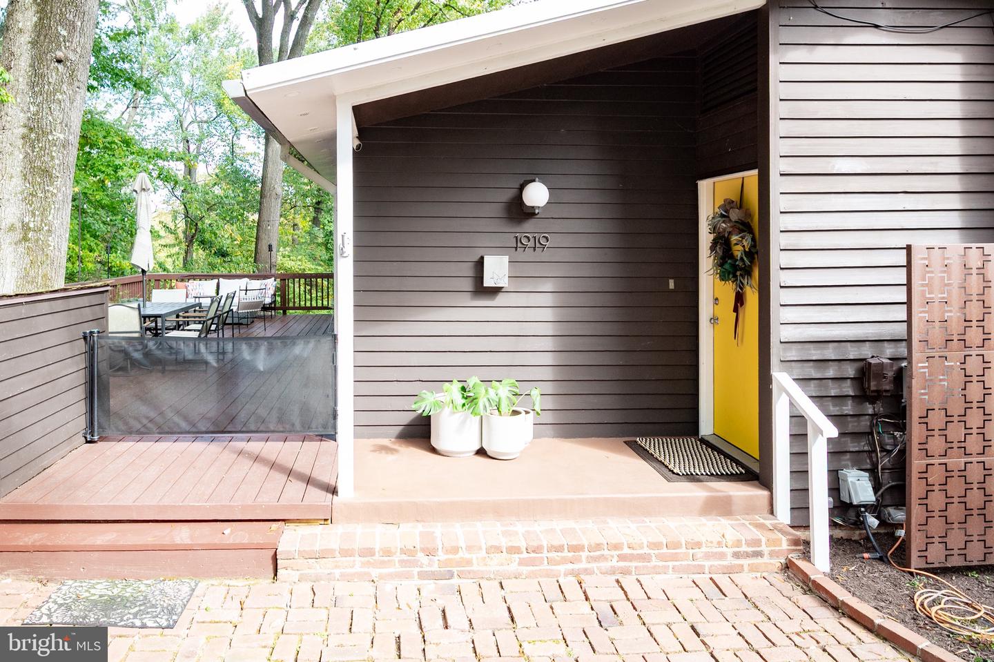 1919 MARTHAS RD, ALEXANDRIA, Virginia 22307, 4 Bedrooms Bedrooms, ,2 BathroomsBathrooms,Residential,For sale,1919 MARTHAS RD,VAFX2274966 MLS # VAFX2274966