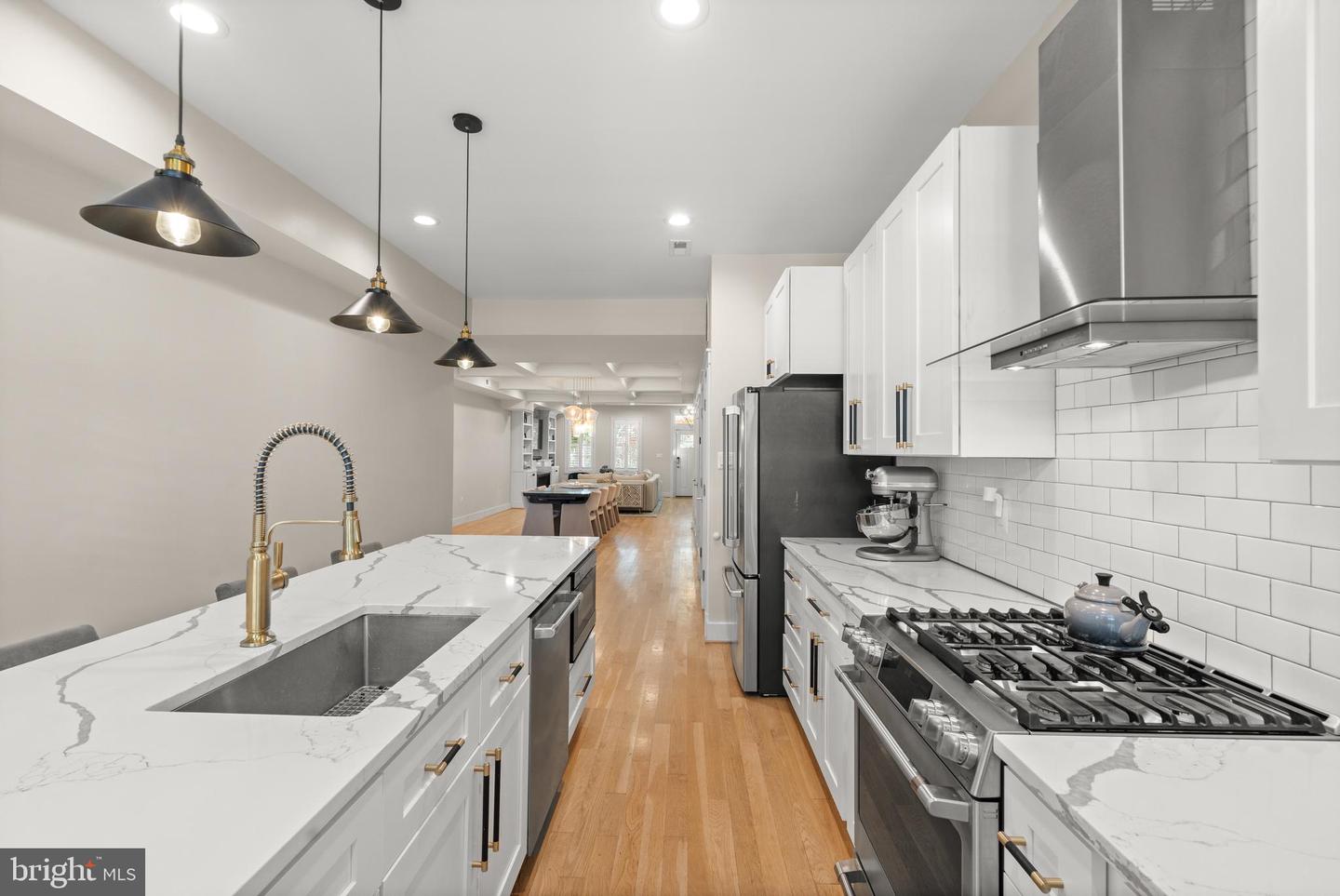 4718 15TH ST NW, WASHINGTON, District Of Columbia 20011, 4 Bedrooms Bedrooms, ,4 BathroomsBathrooms,Residential,For sale,4718 15TH ST NW,DCDC2227578 MLS # DCDC2227578