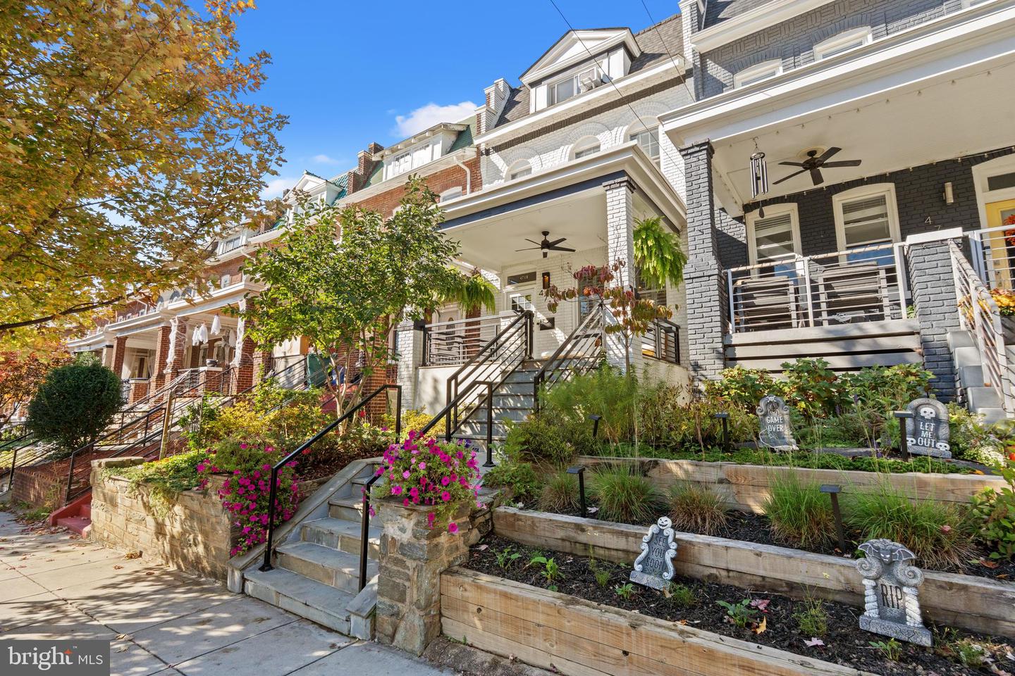 4718 15TH ST NW, WASHINGTON, District Of Columbia 20011, 4 Bedrooms Bedrooms, ,4 BathroomsBathrooms,Residential,For sale,4718 15TH ST NW,DCDC2227578 MLS # DCDC2227578