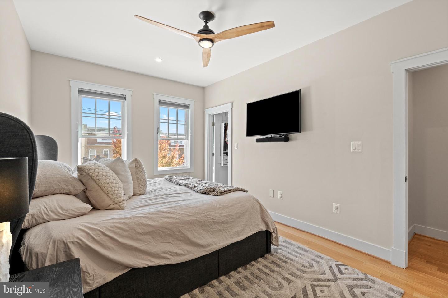 4718 15TH ST NW, WASHINGTON, District Of Columbia 20011, 4 Bedrooms Bedrooms, ,4 BathroomsBathrooms,Residential,For sale,4718 15TH ST NW,DCDC2227578 MLS # DCDC2227578