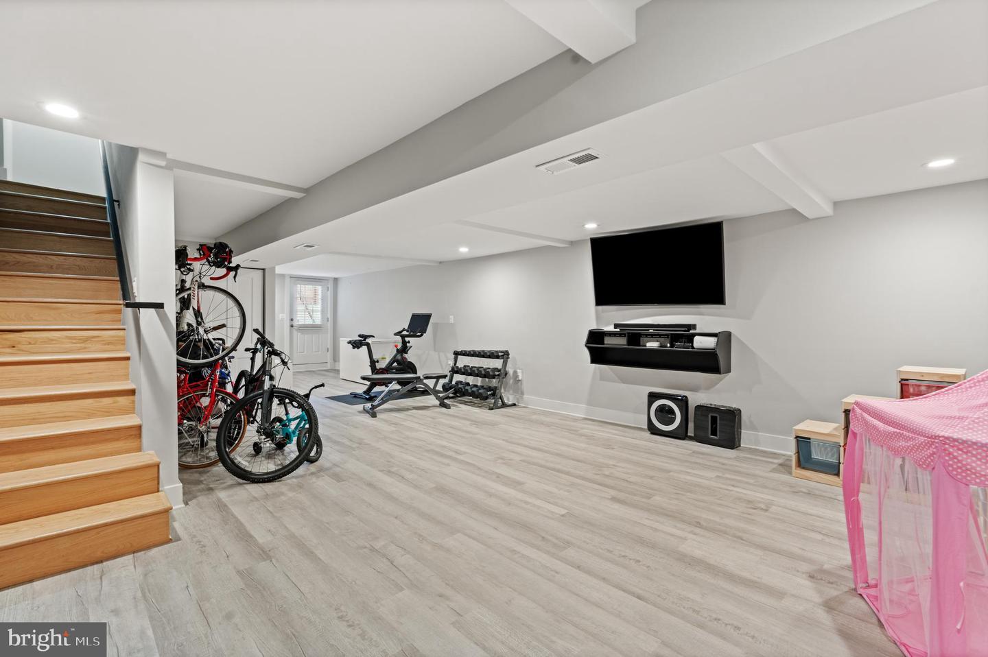 4718 15TH ST NW, WASHINGTON, District Of Columbia 20011, 4 Bedrooms Bedrooms, ,4 BathroomsBathrooms,Residential,For sale,4718 15TH ST NW,DCDC2227578 MLS # DCDC2227578