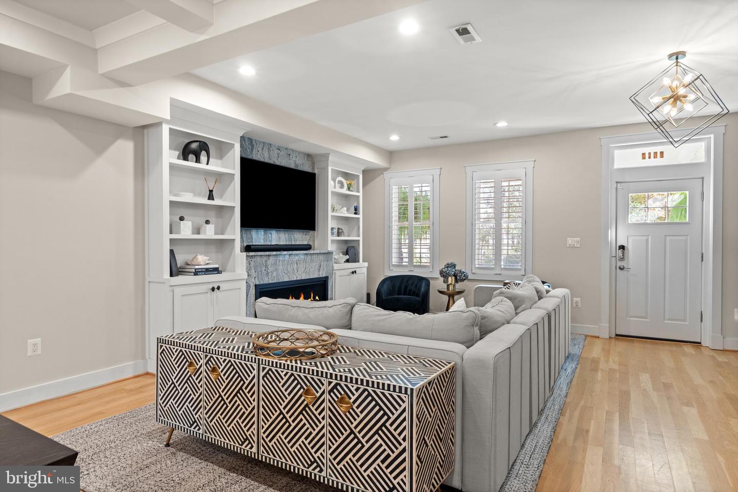 4718 15TH ST NW, WASHINGTON, District Of Columbia 20011, 4 Bedrooms Bedrooms, ,4 BathroomsBathrooms,Residential,For sale,4718 15TH ST NW,DCDC2227578 MLS # DCDC2227578