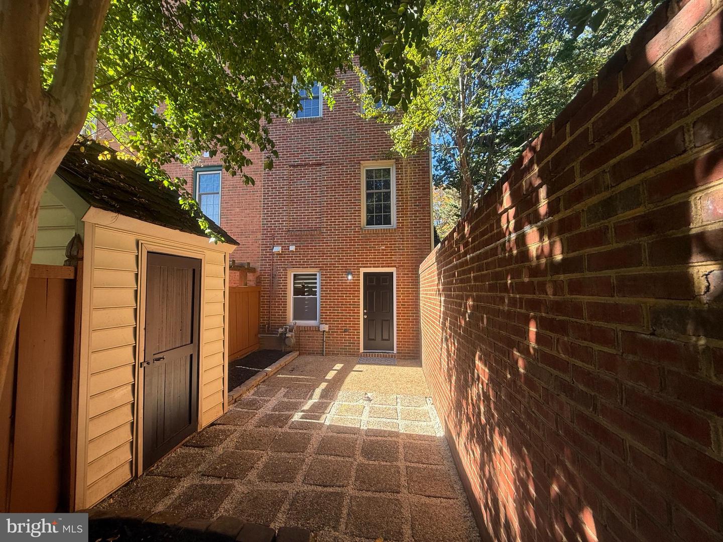 811 COLLEGE AVE, FREDERICKSBURG, Virginia 22401, 3 Bedrooms Bedrooms, 11 Rooms Rooms,3 BathroomsBathrooms,Residential,For sale,811 COLLEGE AVE,VAFB2009138 MLS # VAFB2009138