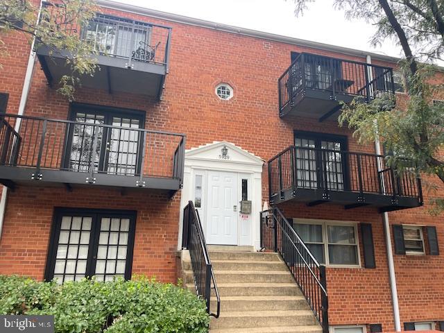 5929 QUANTRELL AVE #301, ALEXANDRIA, Virginia 22312, 1 Bedroom Bedrooms, 1 Room Rooms,1 BathroomBathrooms,Residential,For sale,5929 QUANTRELL AVE #301,VAAX2050980 MLS # VAAX2050980