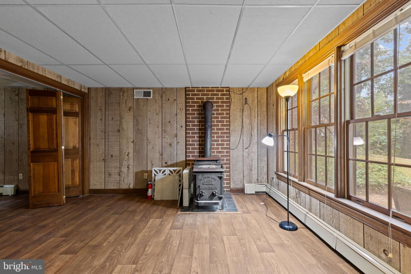 6559 CREEK RD, HAYES, Virginia 23072, 3 Bedrooms Bedrooms, ,3 BathroomsBathrooms,Residential,For sale,6559 CREEK RD,VAGV2000164 MLS # VAGV2000164