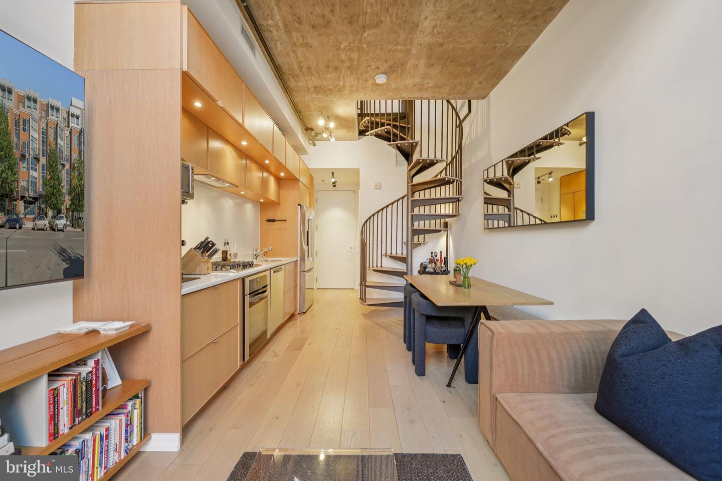 1515 15TH ST NW #206, WASHINGTON, District Of Columbia 20005, 1 Bedroom Bedrooms, ,1 BathroomBathrooms,Residential,For sale,1515 15TH ST NW #206,DCDC2227630 MLS # DCDC2227630