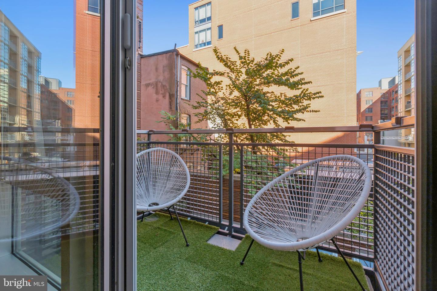 1515 15TH ST NW #206, WASHINGTON, District Of Columbia 20005, 1 Bedroom Bedrooms, ,1 BathroomBathrooms,Residential,For sale,1515 15TH ST NW #206,DCDC2227630 MLS # DCDC2227630