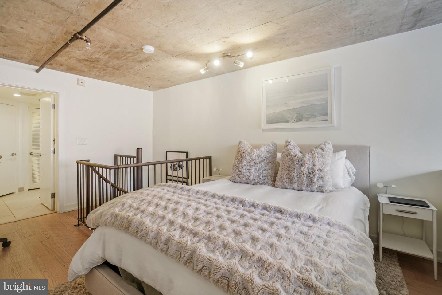 1515 15TH ST NW #206, WASHINGTON, District Of Columbia 20005, 1 Bedroom Bedrooms, ,1 BathroomBathrooms,Residential,For sale,1515 15TH ST NW #206,DCDC2227630 MLS # DCDC2227630