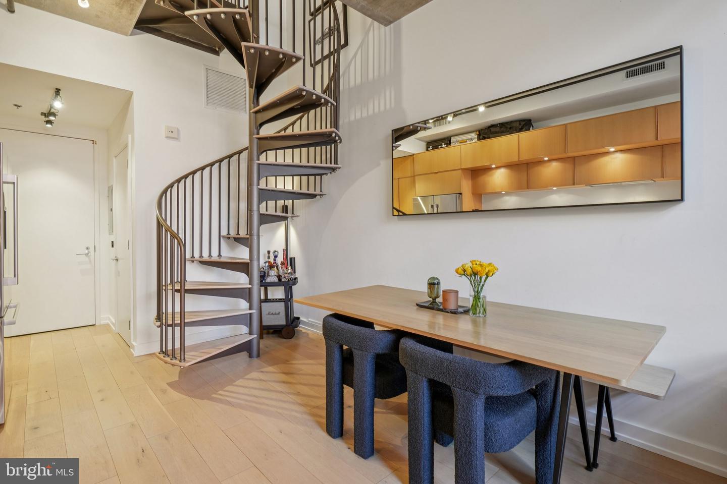 1515 15TH ST NW #206, WASHINGTON, District Of Columbia 20005, 1 Bedroom Bedrooms, ,1 BathroomBathrooms,Residential,For sale,1515 15TH ST NW #206,DCDC2227630 MLS # DCDC2227630