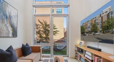 1515 15TH ST NW #206, WASHINGTON, District Of Columbia 20005, 1 Bedroom Bedrooms, ,1 BathroomBathrooms,Residential,For sale,1515 15TH ST NW #206,DCDC2227630 MLS # DCDC2227630