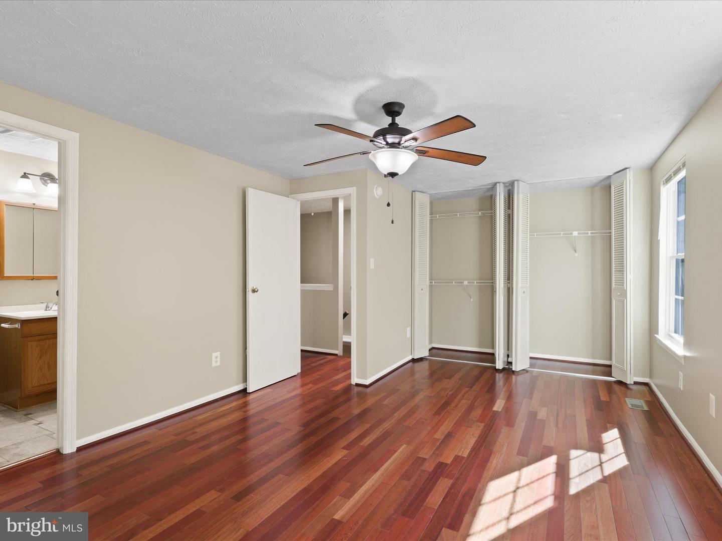 4757 HERSAND CT, WOODBRIDGE, Virginia 22193, 2 Bedrooms Bedrooms, ,1 BathroomBathrooms,Residential,For sale,4757 HERSAND CT,VAPW2106286 MLS # VAPW2106286