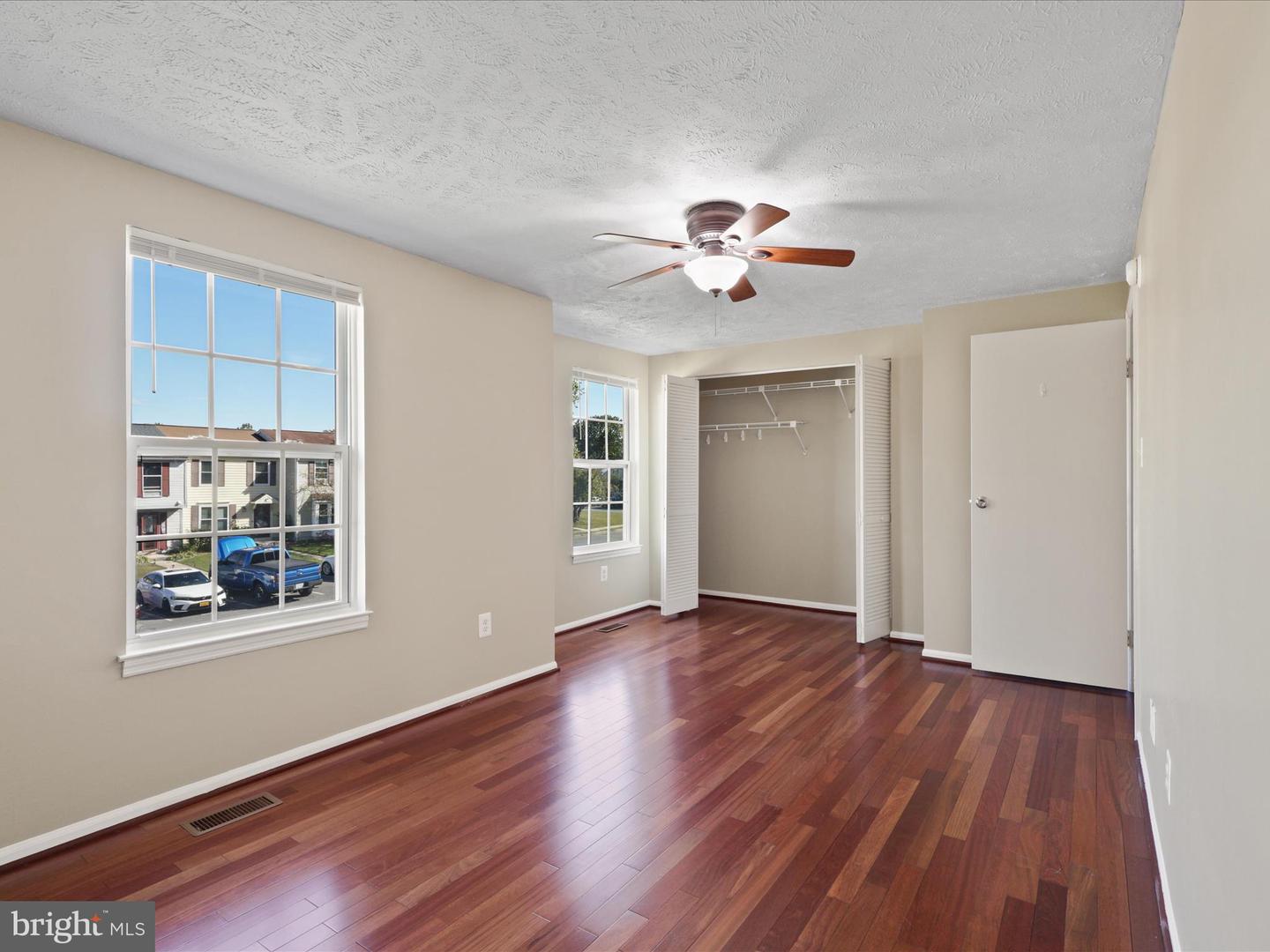 4757 HERSAND CT, WOODBRIDGE, Virginia 22193, 2 Bedrooms Bedrooms, ,1 BathroomBathrooms,Residential,For sale,4757 HERSAND CT,VAPW2106286 MLS # VAPW2106286